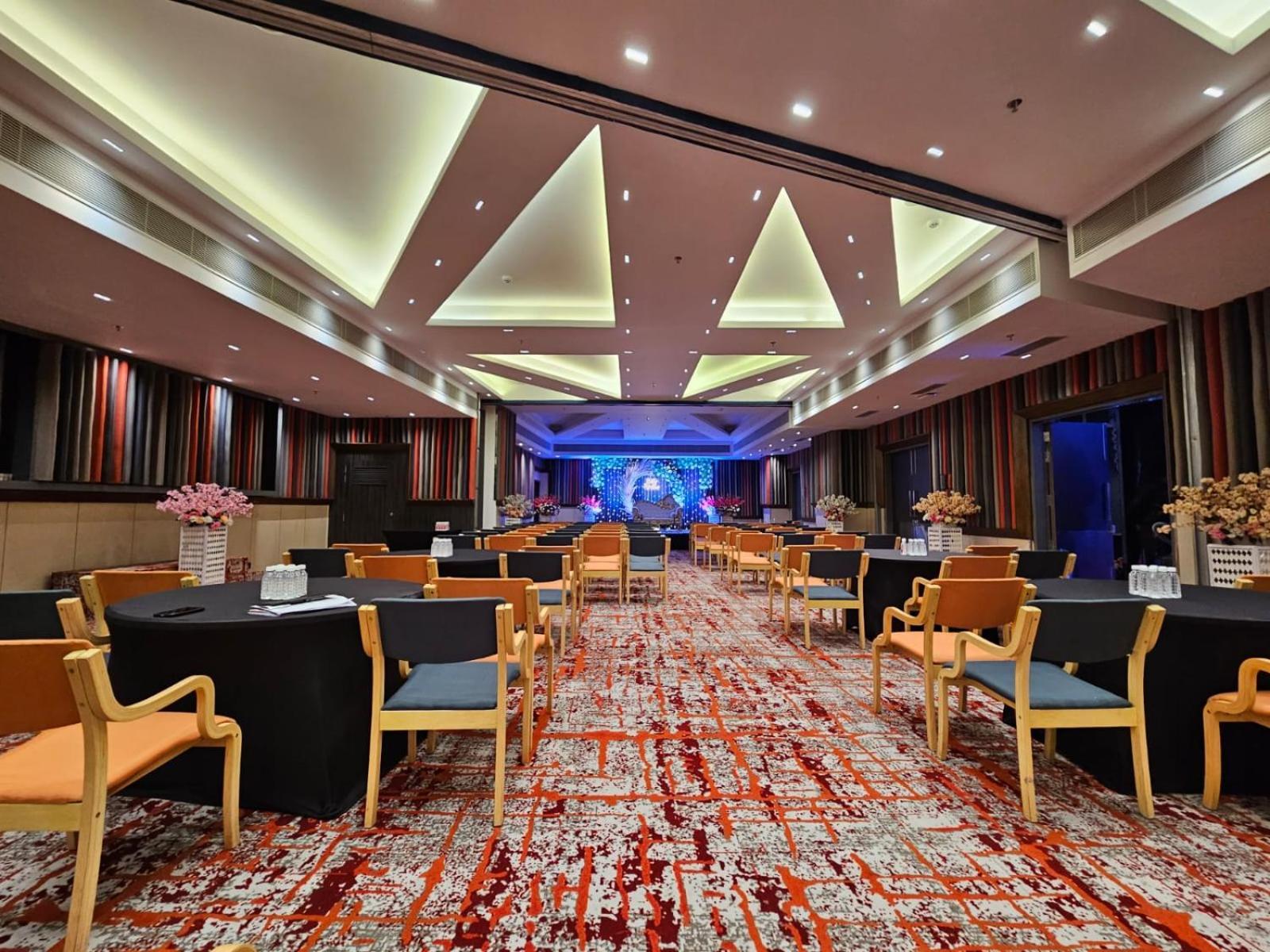 Holiday Inn Express & Suites Jaipur Gopalpura Luaran gambar