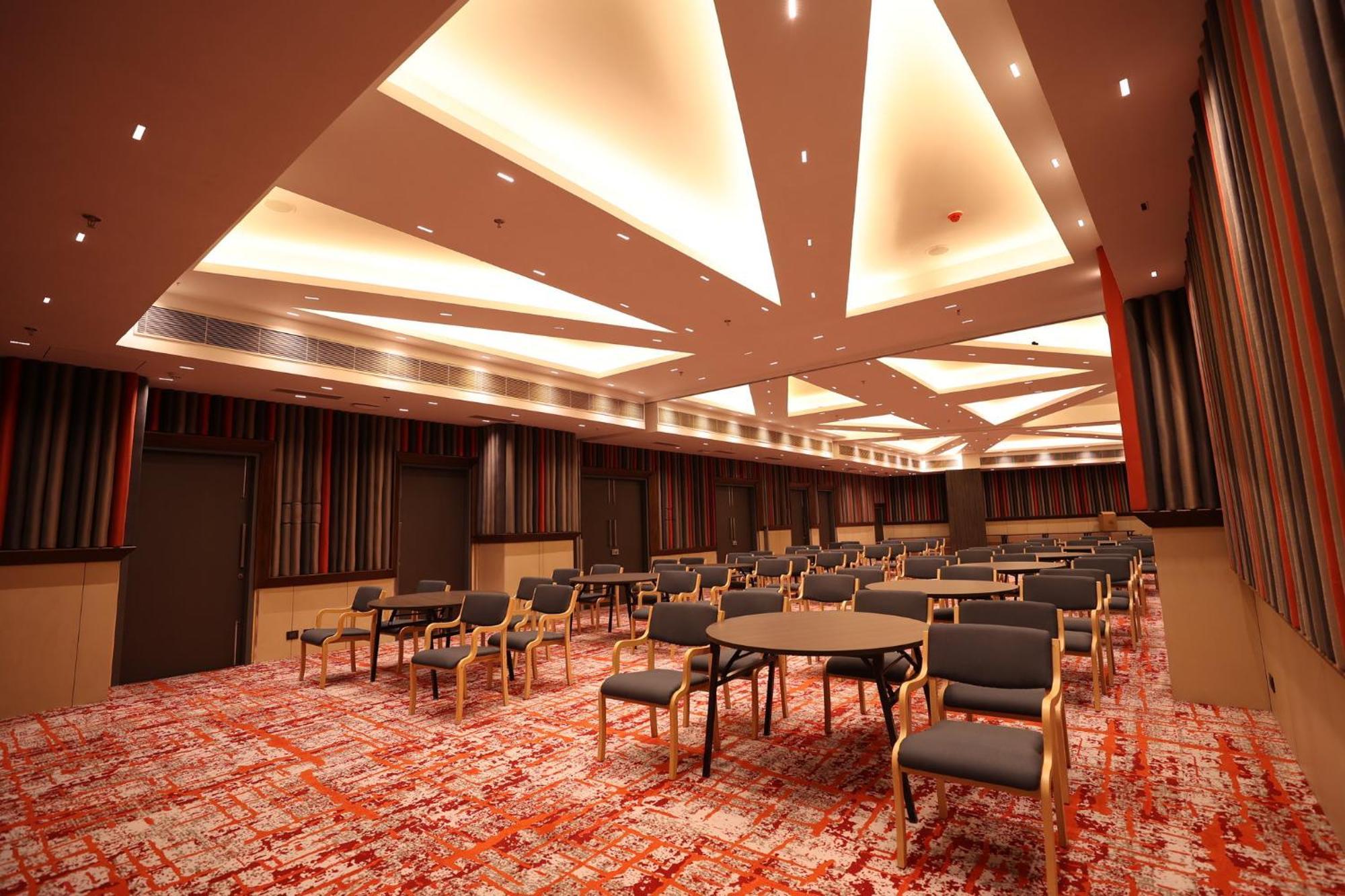 Holiday Inn Express & Suites Jaipur Gopalpura Luaran gambar